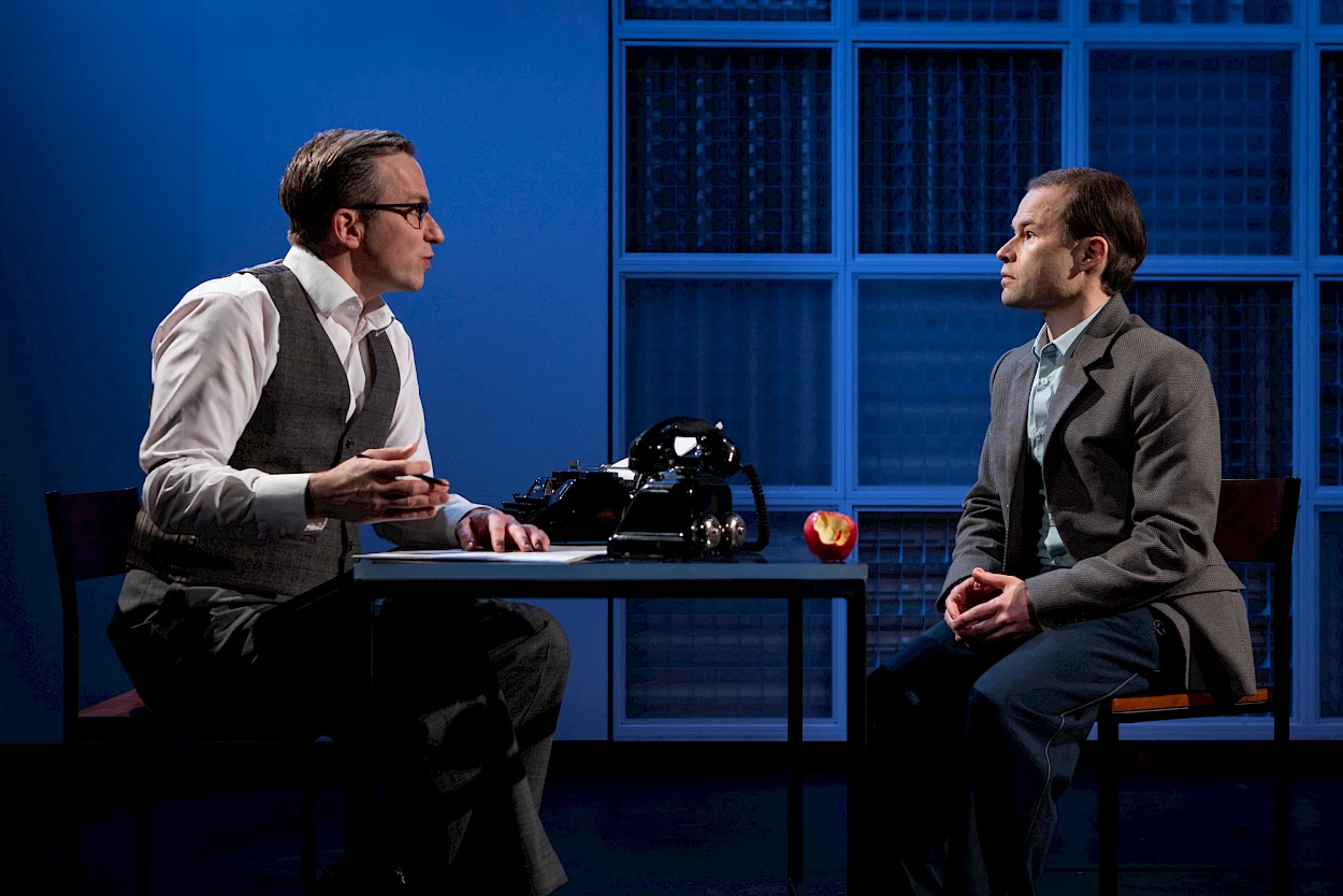 Axel Julius Fündeling, Michael von Burg in «Die Turing-Maschine»